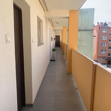 Apartament Antrakt Jelenia Góra Esterno foto