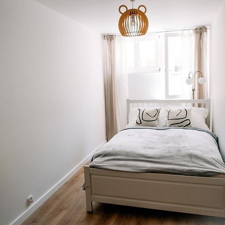 Apartament Antrakt Jelenia Góra Esterno foto